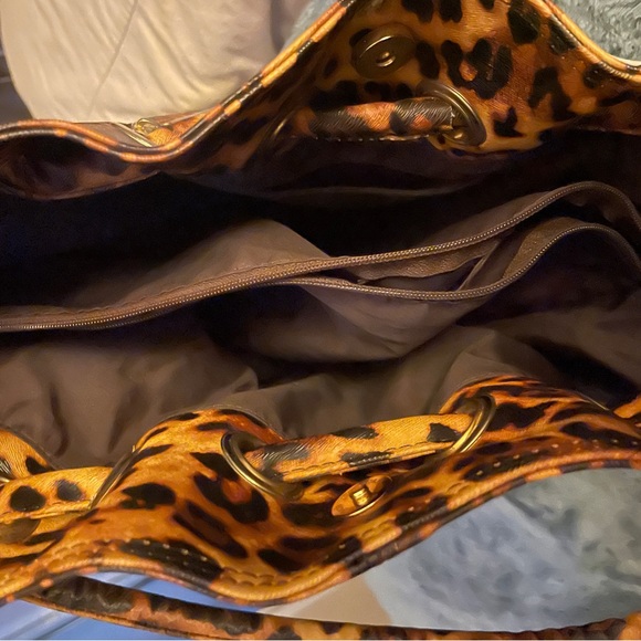 Cheetah print bag by OKpta - Picture 6 of 8